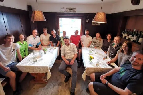 Abschlussfeier-auf-der-Angerer-Alm Abschlussfeier-auf-der-Angerer-Alm