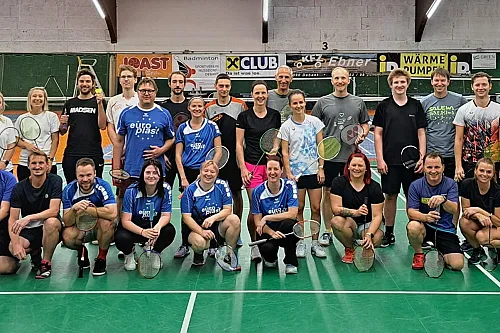 gruppenfoto_1.jpg